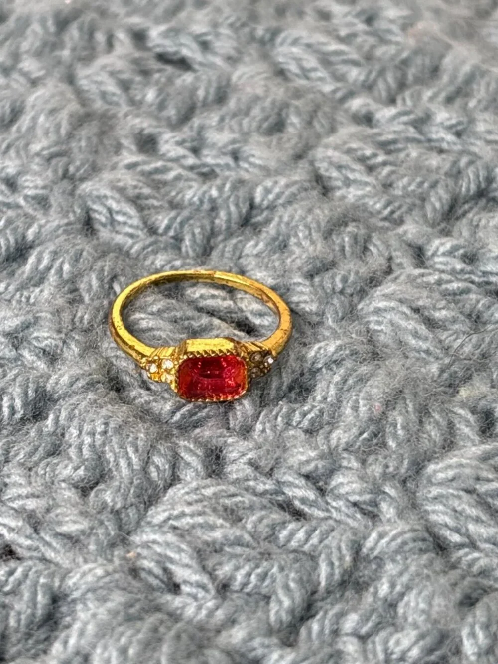 Goldtone Pink and Clear Rhinestone Ring Size 9.25 Some Metal Wear